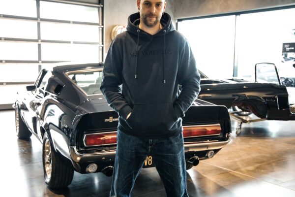 V8 WERK Hoodie (Erwachsene) – Bild 2